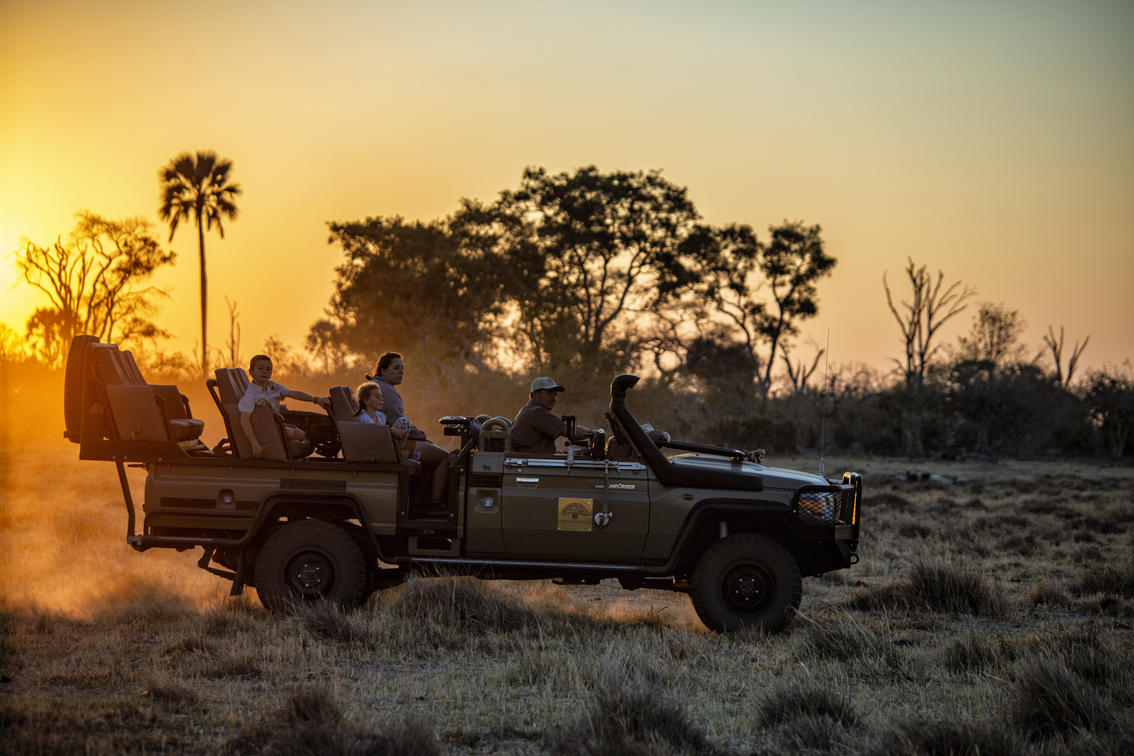 bambini al safari