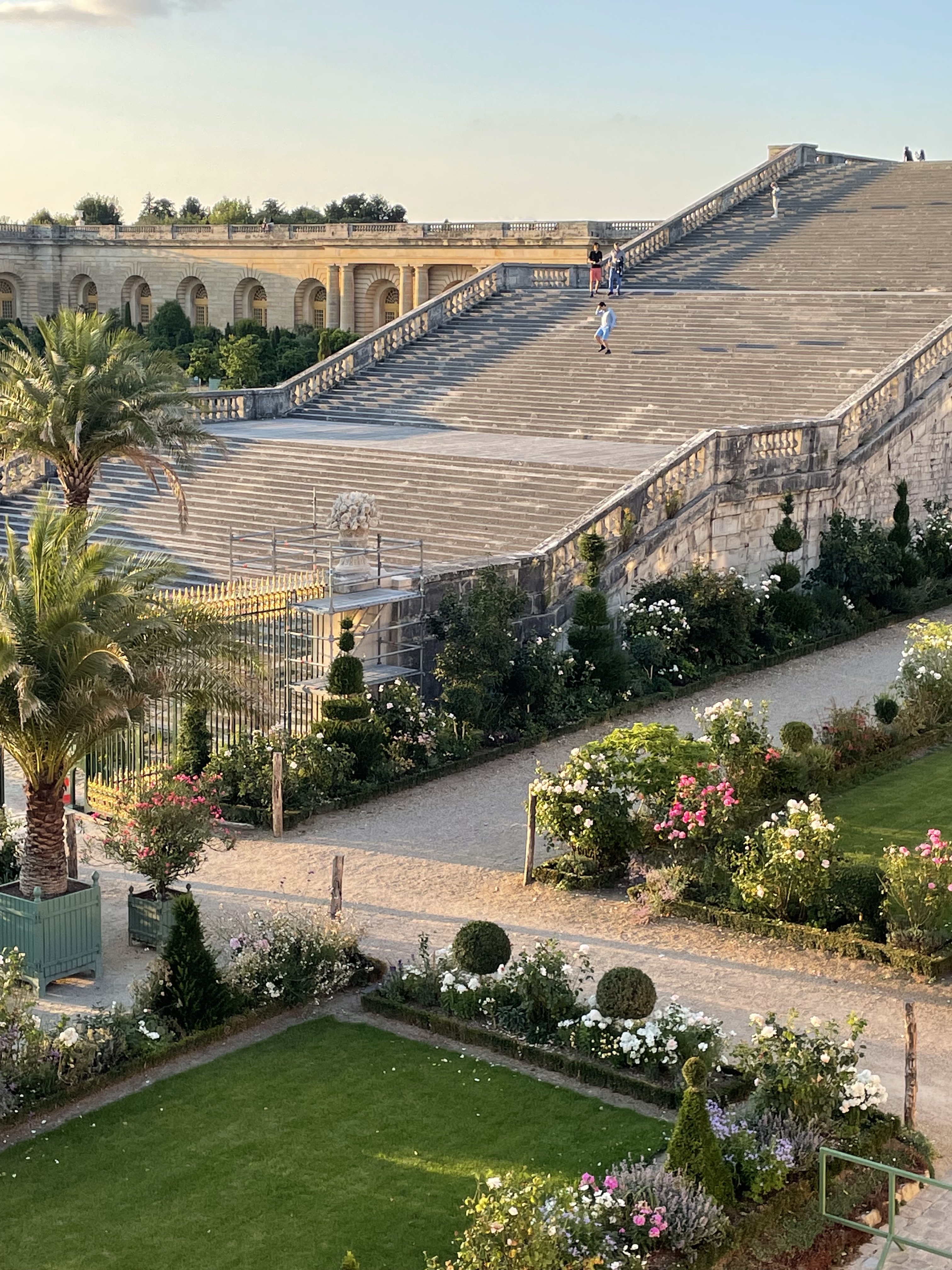 Versailles at your footsteps at Le Grand Contrôle