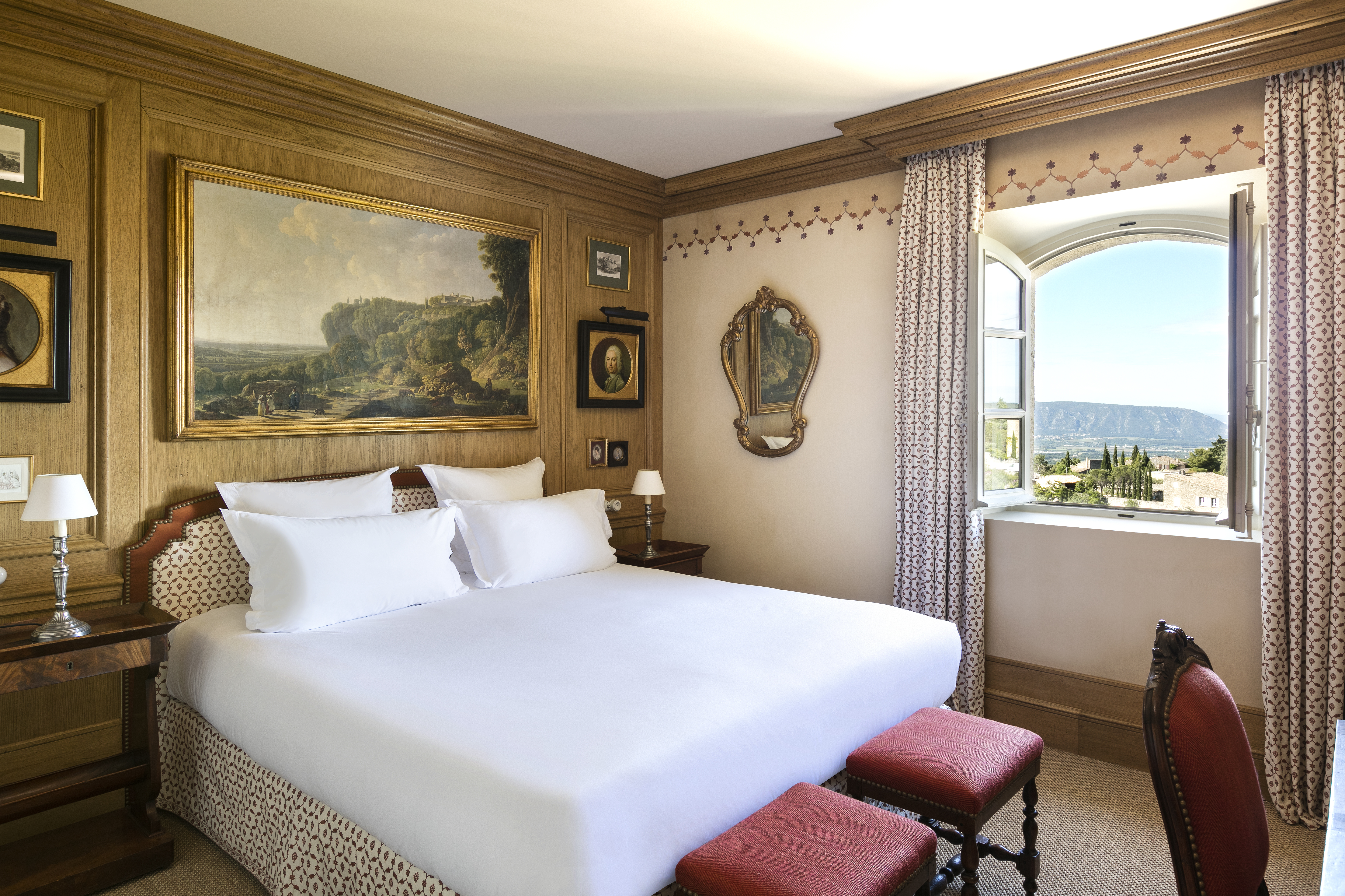 Classic Valley Room  at La Bastide, with stunning views of Gordes // Photo Credit Fabrice Rambert