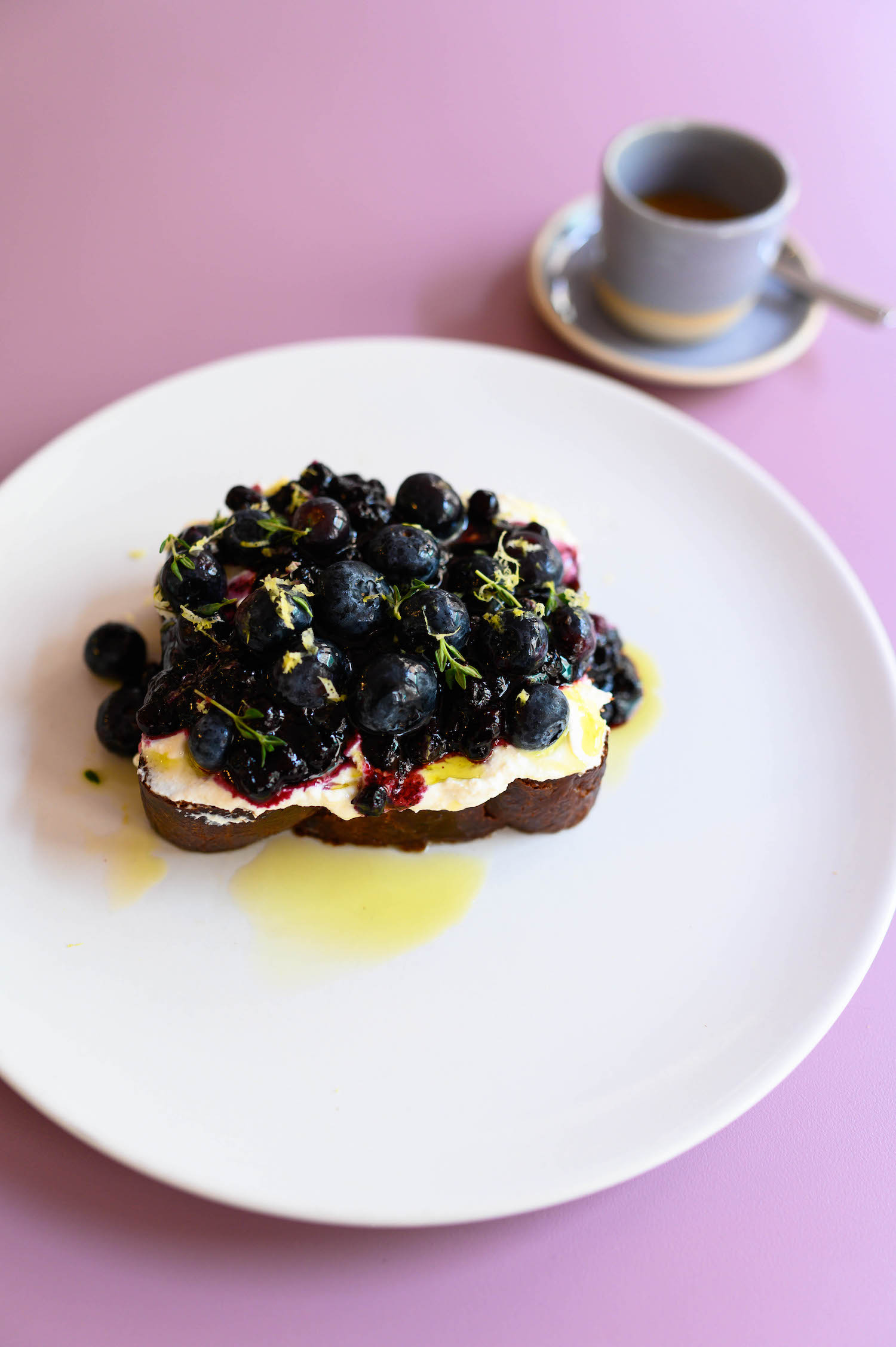 Frankfurt’s best brunch spot Mehl Wasser Salz  // Photo Credit Lea Lüdemann