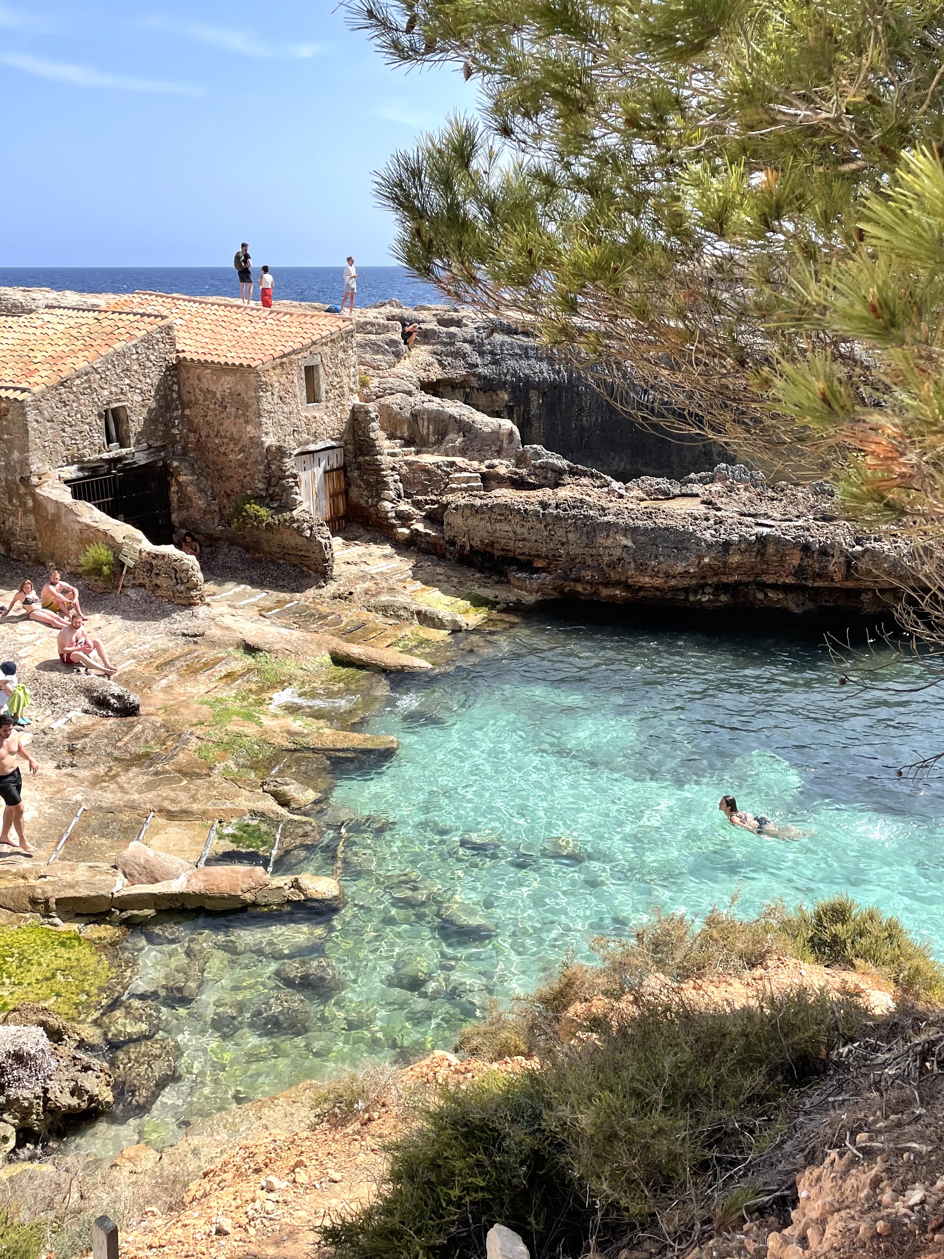 Cala Llombards, Mallorca - one of the beautiful beaches in the close distance to Finca Hotel Rural Es Turo.