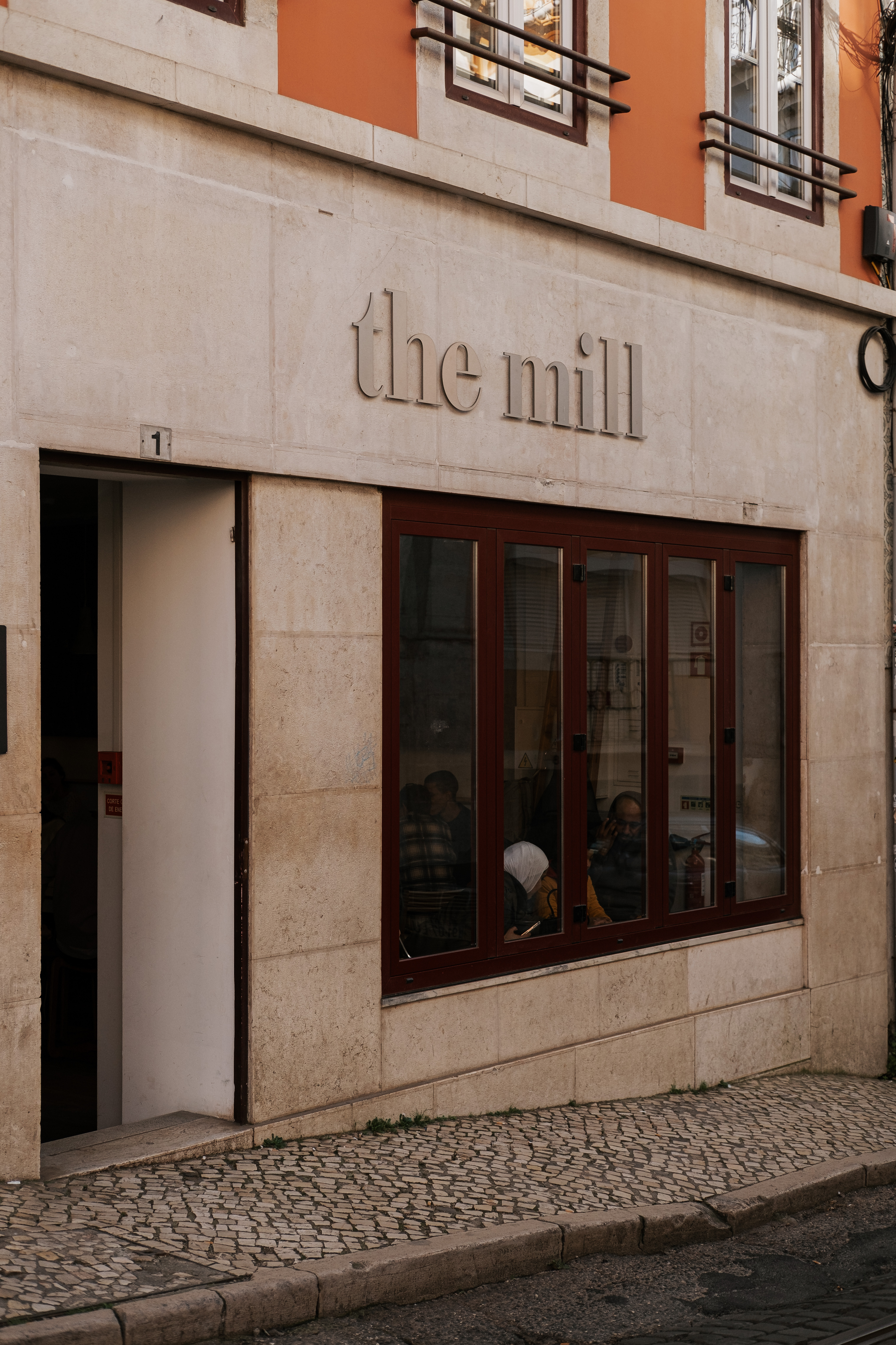 The Mill, Lisbon, uses Arabica beans for their coffee // Photo credit @heyandiehey