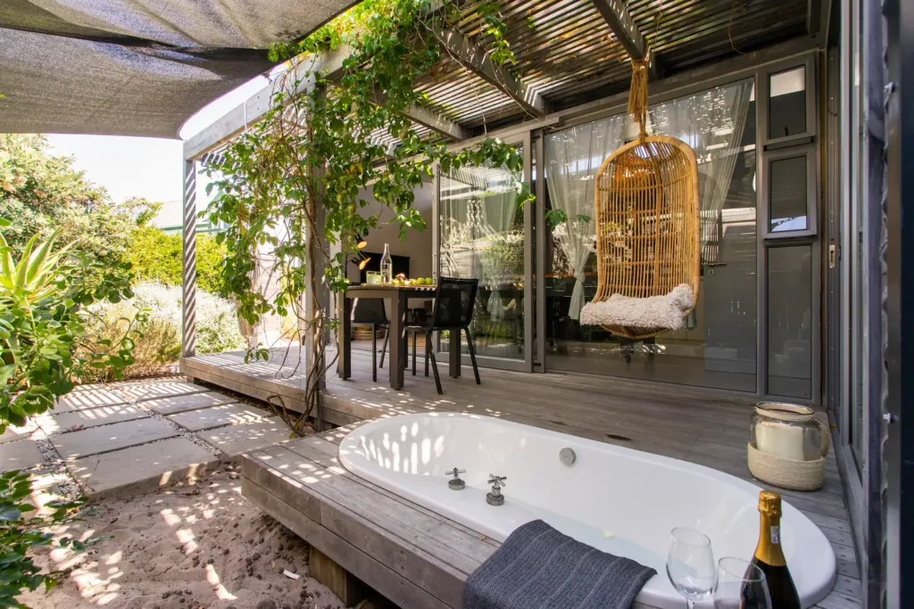 Eco Beach Bungalow Airbnb in Cape Town // Photo Credit Airbnb
