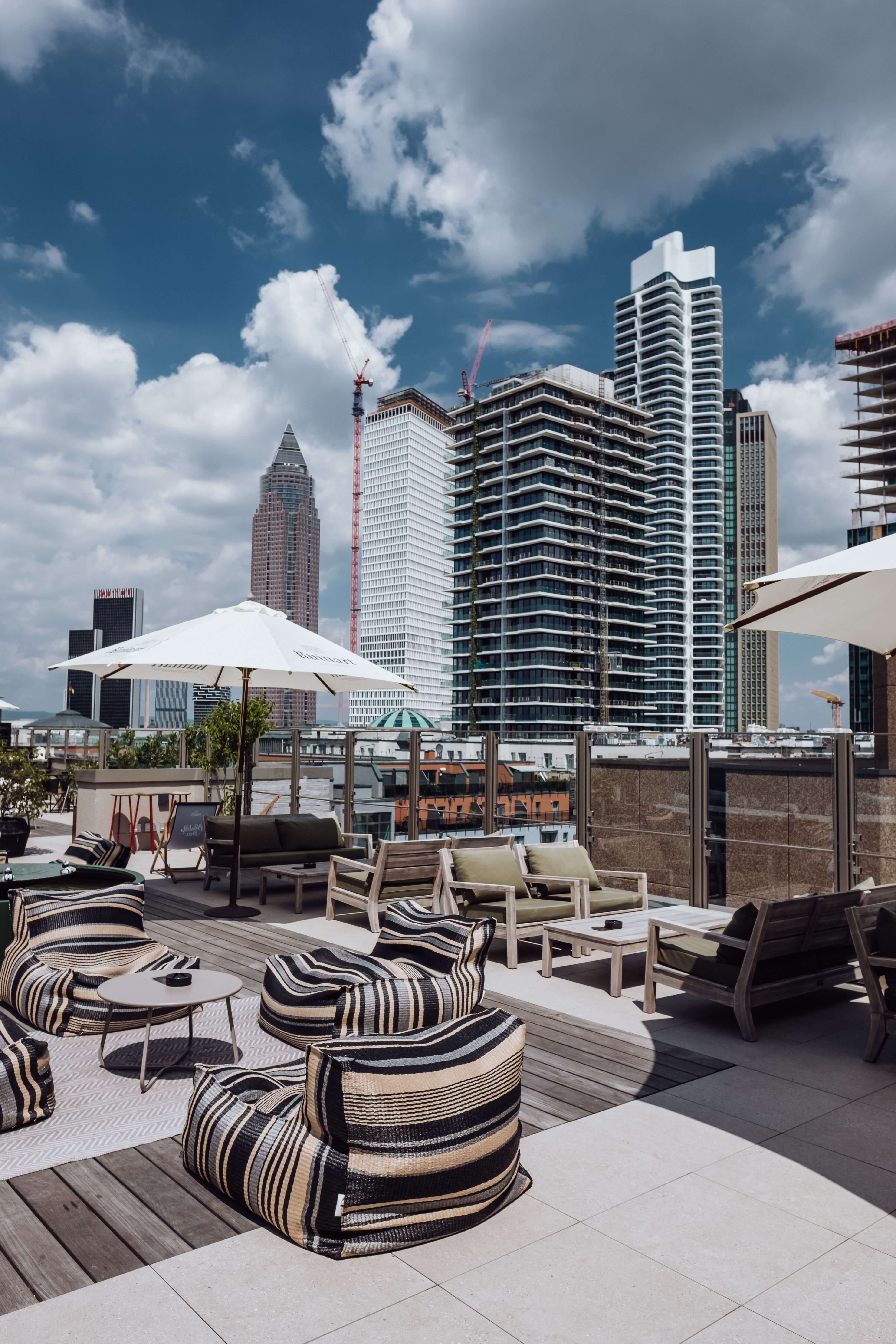 Chicago Williams rooftop in Frankfurt // Photo Credit Gekko Group