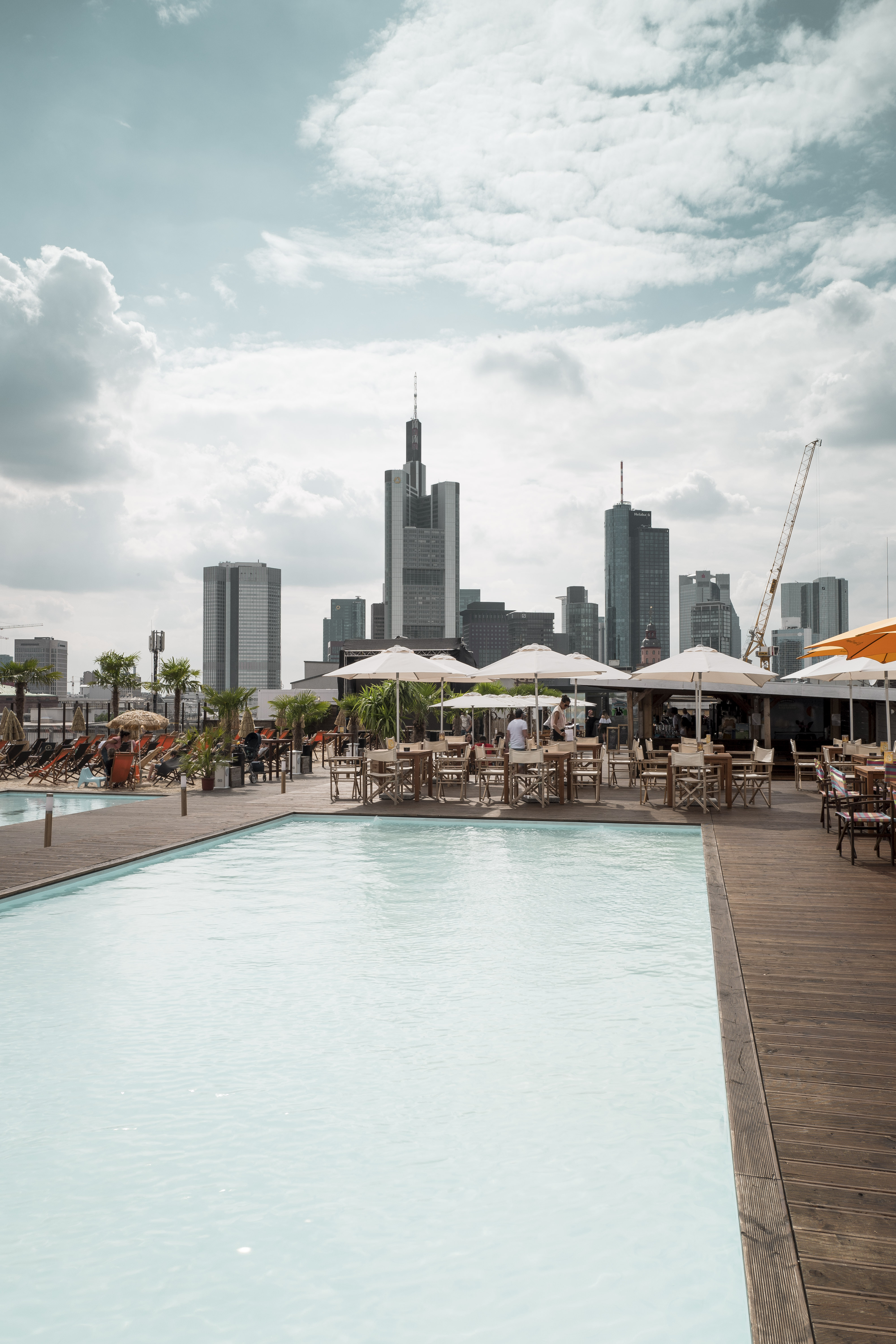 The pool view at City beach Rooftop Frankfurt // Photo Credit City Beach Frankfurt