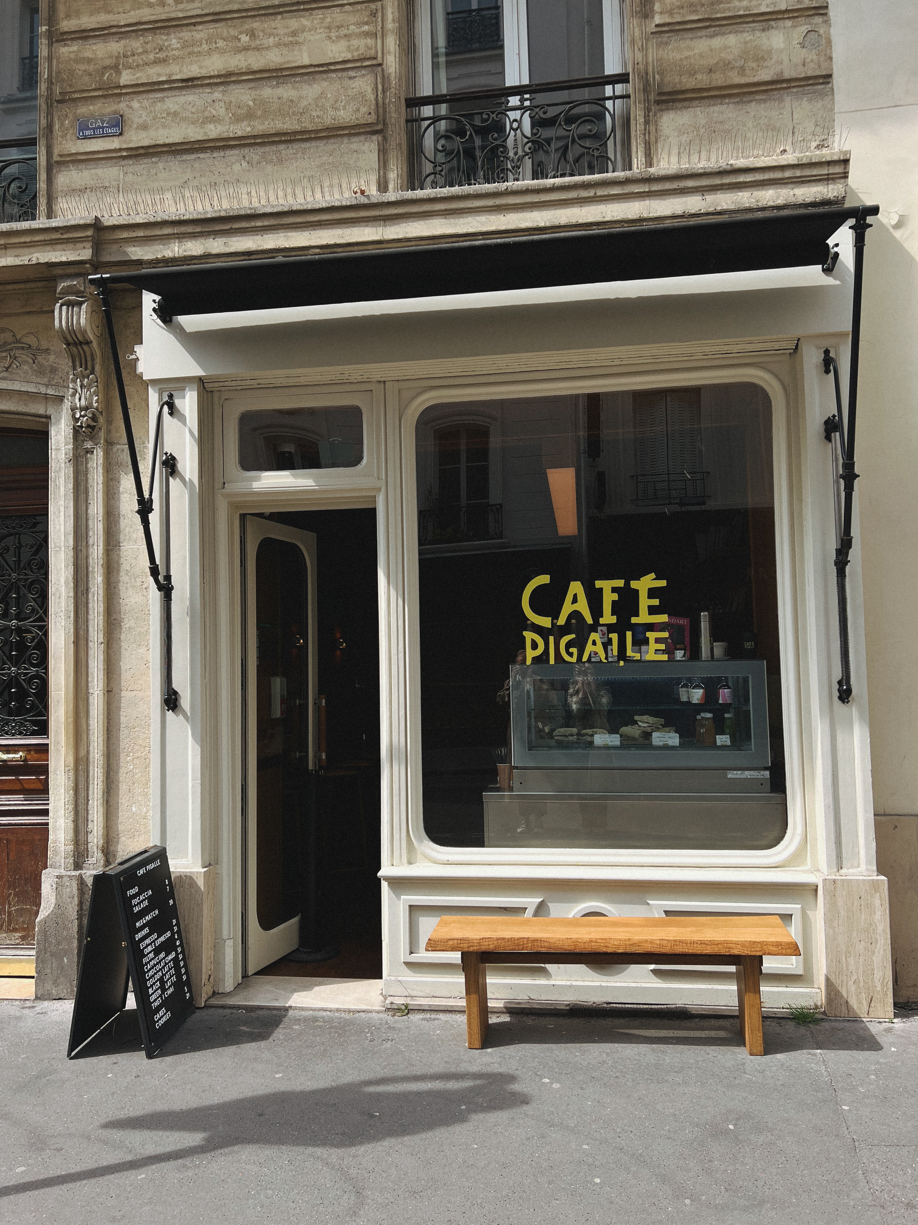 CAFE PIGALLE, PARIS