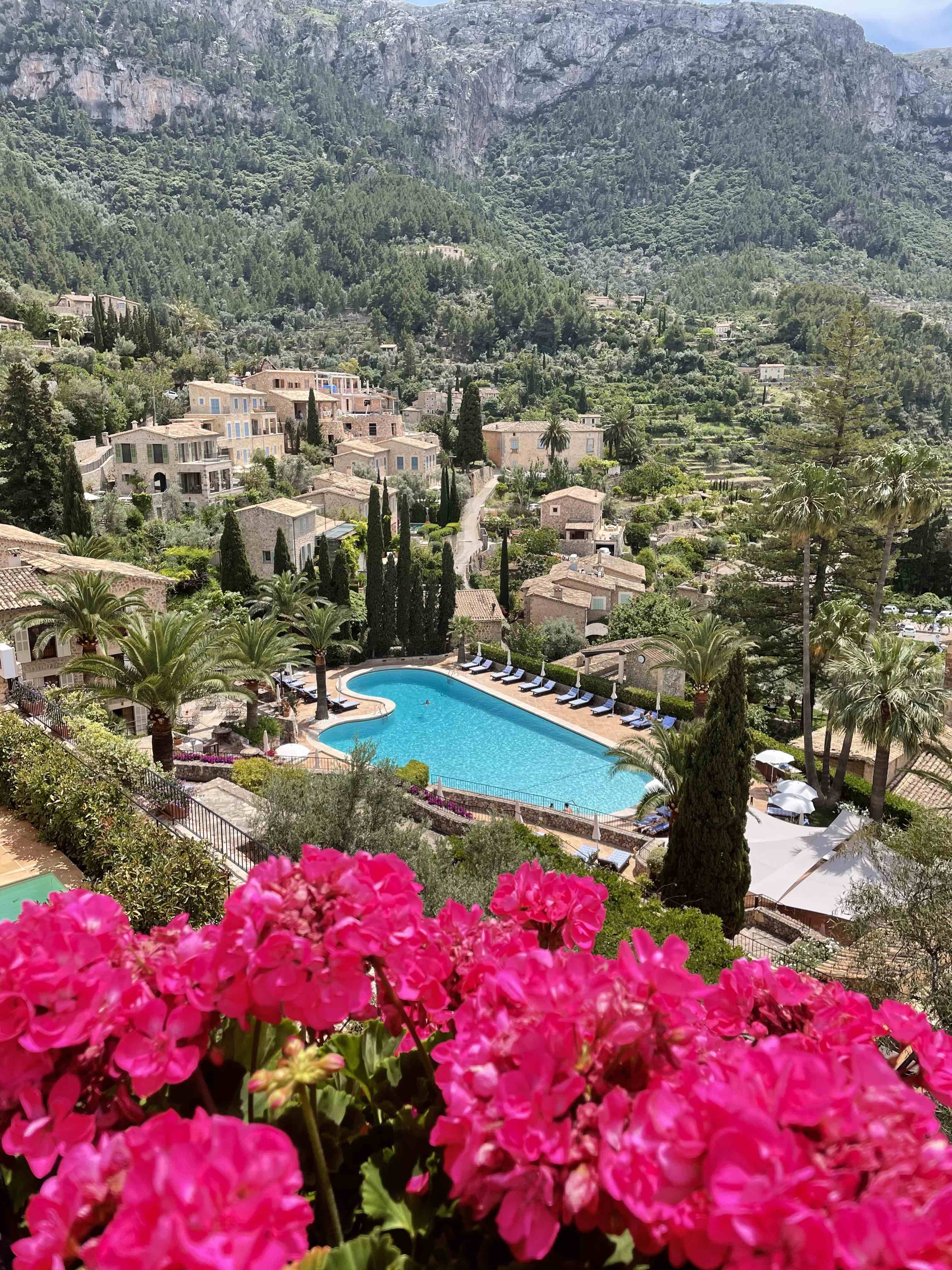 Belmond La Residencia truly is one of the most amazing family-friendly hotels in Mallorca