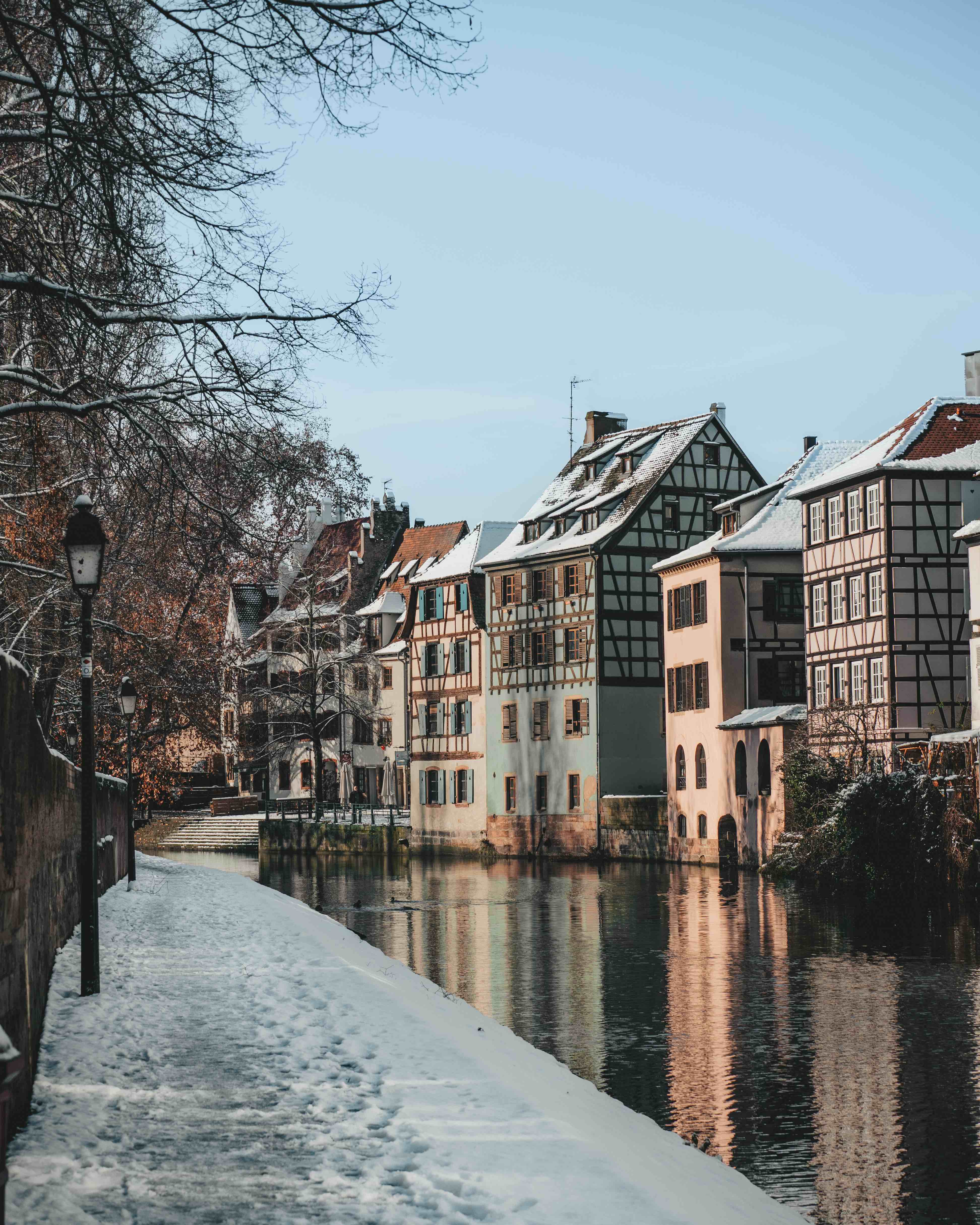 
Strasbourg around Christmas time truly is special but finding an affordable place to stay then may be rather tricky // Photo credit @travelwithadrien
